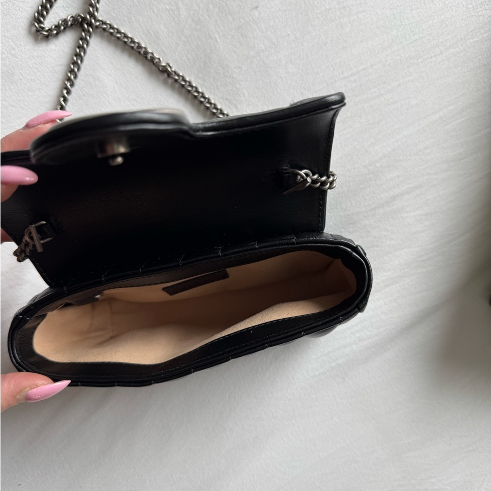 Gucci Super Mini GG Marmont Bag / BLACK + SILVER - Picture 7 of 11
